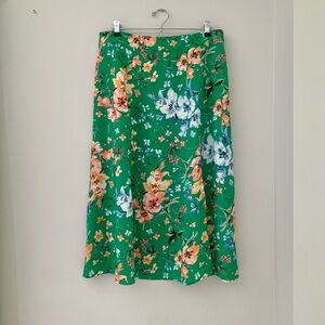 LOFT Green Floral A-Line Skirt With Slit